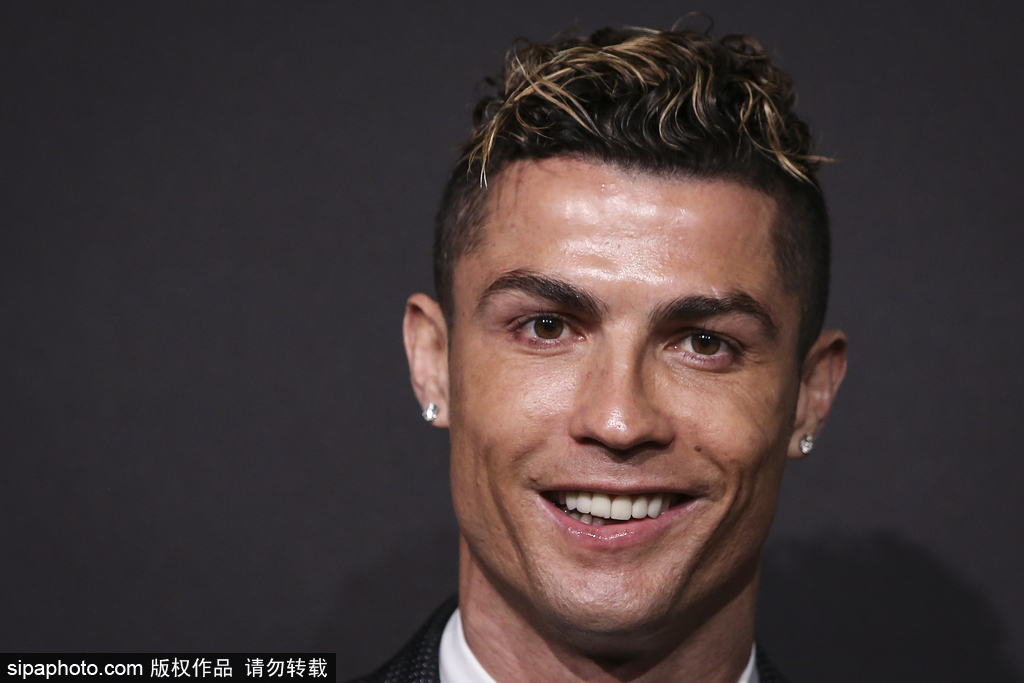 B费在曼联 B费在曼联