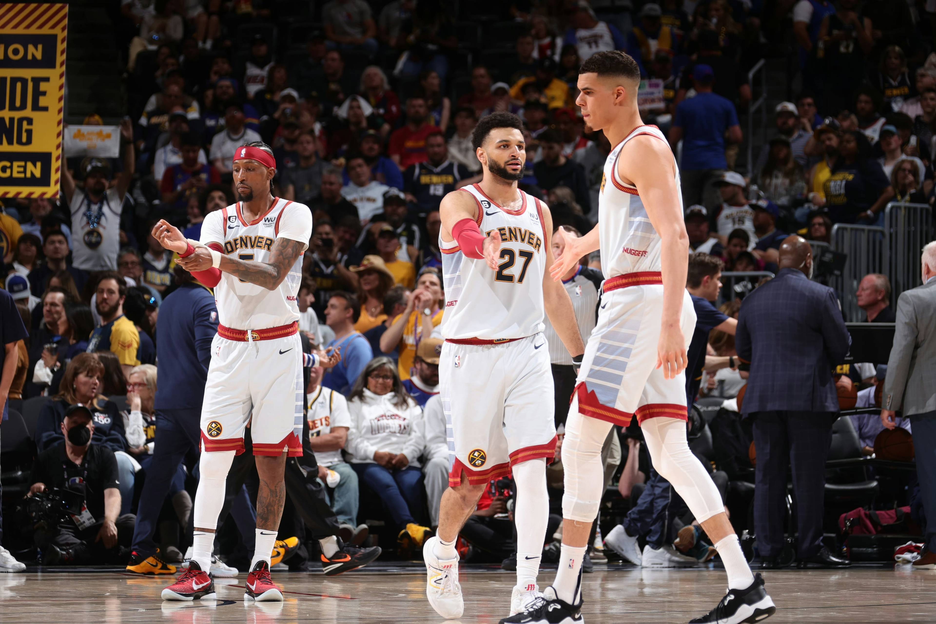 弱侧边锋快 弱侧边锋快