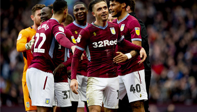 前锋射门真 前锋射门真